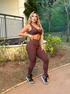 CONJUNTO CHOCOLATE LEGGING COM TOP EXCLUSIVO en internet