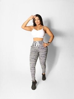 CONJUNTO LEGGING ESTAMPAS DIFERENTES E TOP ALCINHA EXCLUSIVO na internet