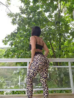 CONJUNTO MUSA LEGGING LEOPARDO E TOP PRETO EXCLUSIVO - loja online