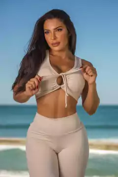 CONJUNTO BEGE LEGGING E TOP AMARRAÇÃO NO BUSTO EXCLUSIVO on internet