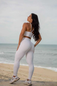 CONJUNTO COURINO WHITE LEGGING EMPINA BUMBUM E TOP EXCLUSIVO - comprar online