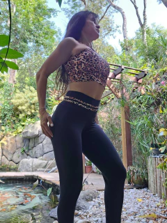 CONJUNTO LEGGING PRETA EMPINA BUMBUM E TOP ONÇA EXCLUSIVO - loja online