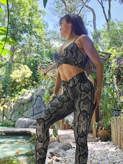 CONJUNTO SNAKE LEGGING EMPINA BUMBUM E TOP EXCLUSIVO
