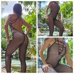 MACACÃO 3D ESCADINHA ROSA EMPINA BUMBUM EXCLUSIVO