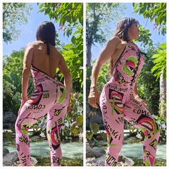MACACÃO PUNK-ROCK PINK EMPINA BUMBUM EXCLUSIVO