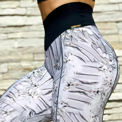 LEGGING SLIM EMPINA BUMBUM IMPAST FLOWERS EXCLUSIVA - buy online
