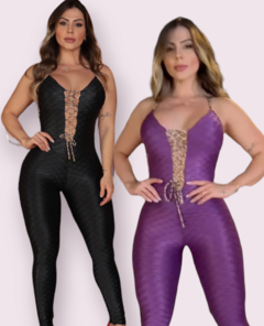 MACACÃO GLOW ILHÓS ONÇA EXCLUSIVO