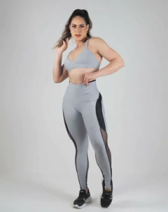 CONJUNTO MB PRATA LEGGING COM DETALHE DE TELA ALTA COMPRESSÃO EXCLUSIVO na internet