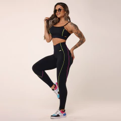CONJUNTO TOP COM LEGGING HOPE COMUM PRETA COM AMARELO NEON E VIOLETA