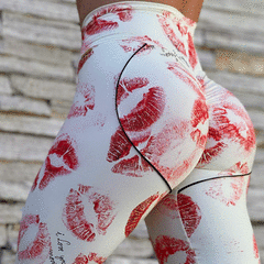 LEGGING CORAÇÃO EMPINA BUMBUM RED KISS EXCLUSIVA - comprar online
