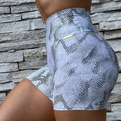 SHORT EMPINA BUMBUM SNAKE WHITE EXCLUSIVO