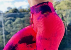 LEGGING JAQGUARD EMPINA BUMBUM TIE DYE EXPLOSÃO DE PAIXÃO on internet
