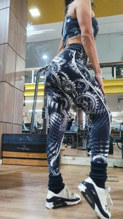Legging Recorte Máquina do Tempo Exclusiva