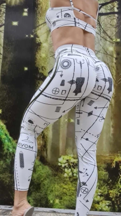CONJUNTO RECORTE EMPINA BUMBUM CORTE E COSTURA EXCLUSIVO on internet