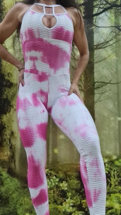 Macacão Tie Dye Rosa