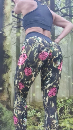 CONJUNTO SLIN EMPINA BUMBUM DANGEROUS ROSES EXCLUSIVO - comprar online
