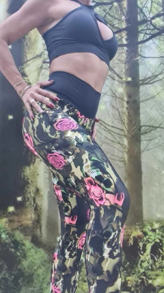 CONJUNTO SLIN EMPINA BUMBUM DANGEROUS ROSES EXCLUSIVO - MB Musa Fitness
