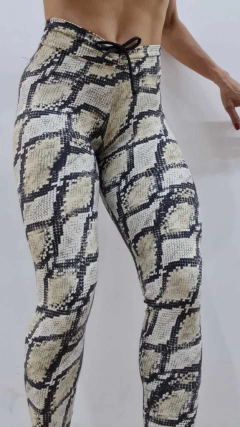 Legging De Mello Empina Bumbum Com Bolsinho Escamas