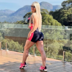 CONJUNTO SHORT EMPINA BUMBUM PRETO COM PINK - buy online