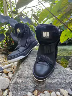 BOTA MB MUSA FITNESS HARDCOREFOOTWEAR LIMITED PRETO COM PELÚCIA - online store