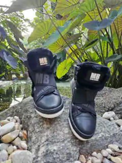 BOTA MB MUSA FITNESS HARDCOREFOOTWEAR LIMITED PRETO COM PELÚCIA - MB Musa Fitness
