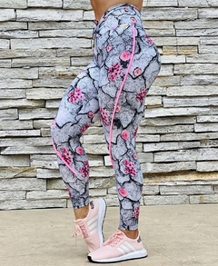 Calça Legging com viés e franzido Empina Bumbum Reflorescer - comprar online