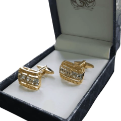 Abotoadura Dourada Retangular DR8 - comprar online