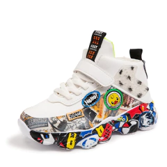 Tenis infantil hello personagem antiderrapante 