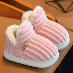 Pantufa Infantil Fechada e Forrada | SportKids®