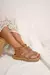 SANDALIA AMATISTA CUERO PREMIUM CAMEL - comprar online