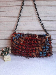 Bolsa cluth de crochê pompom coloridos alça grafite - loja online