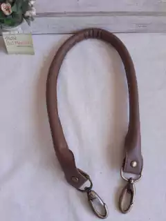 Alça para bolsa com mosquetões ouro velho 66 cm 1 peça - loja online