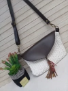 Aba para bolsa de crochê M modelo ponta bico com botão imã 29x16