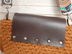 Aba para bolsa de crochê com fecho c/ detalhe 15x13 cm - comprar online