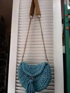Alça para bolsa com corrente e detalhe trabalhado 115 cm na internet