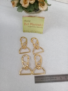 Mosquetão para bolsas base 2 cm pacote com 4 peças em 3 cores