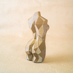 torso-feminino-mulher-estatua-escultura-3d-lowpoly-dourado-costas