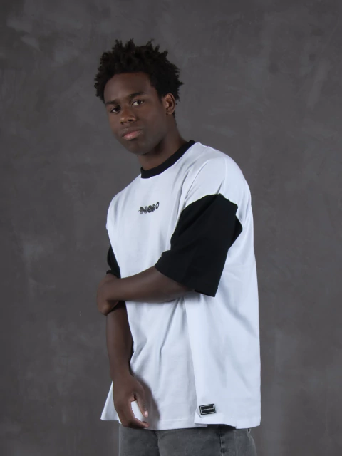 Remera Over Flaming en internet