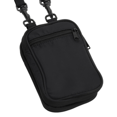 Essential Bag Black na internet