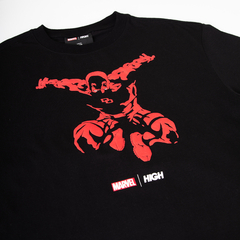 Tee Daredevil Black na internet