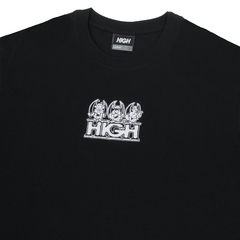 Tee Goons Black na internet