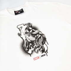 Tee Venon White na internet