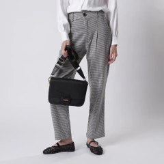 Catarine ( preto ) - CRAAVE 