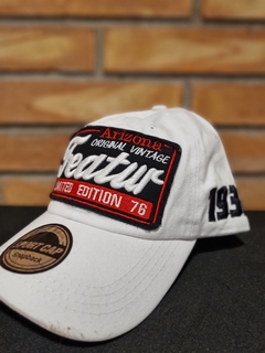 GORRA 44