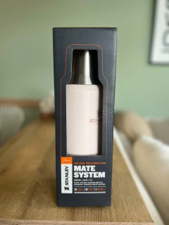 TERMO STANLEY MEDIUM 1.2 LT EN CAJA ORIGINAL - SPARTAN | MAYORISTAS