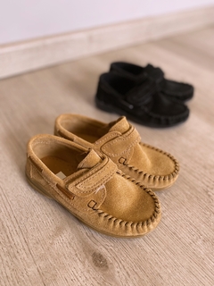 MOCASINES ESCOLARES GAMUZA ABROJO 710