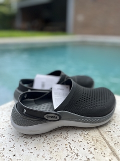 CROC LITERIDE BLACK - Calzados Guchi