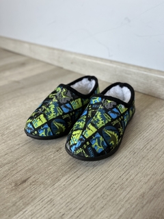 PANTUFLA HORNITO DINO - comprar online