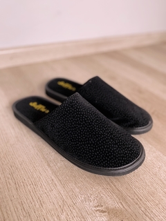 PANTUFLA SUFFLE CARPINCHO