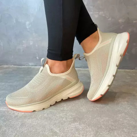 TENIS ESPORTIVO ADRUN FITNESS BEGE SUPER LEVE AMORTECEDOR